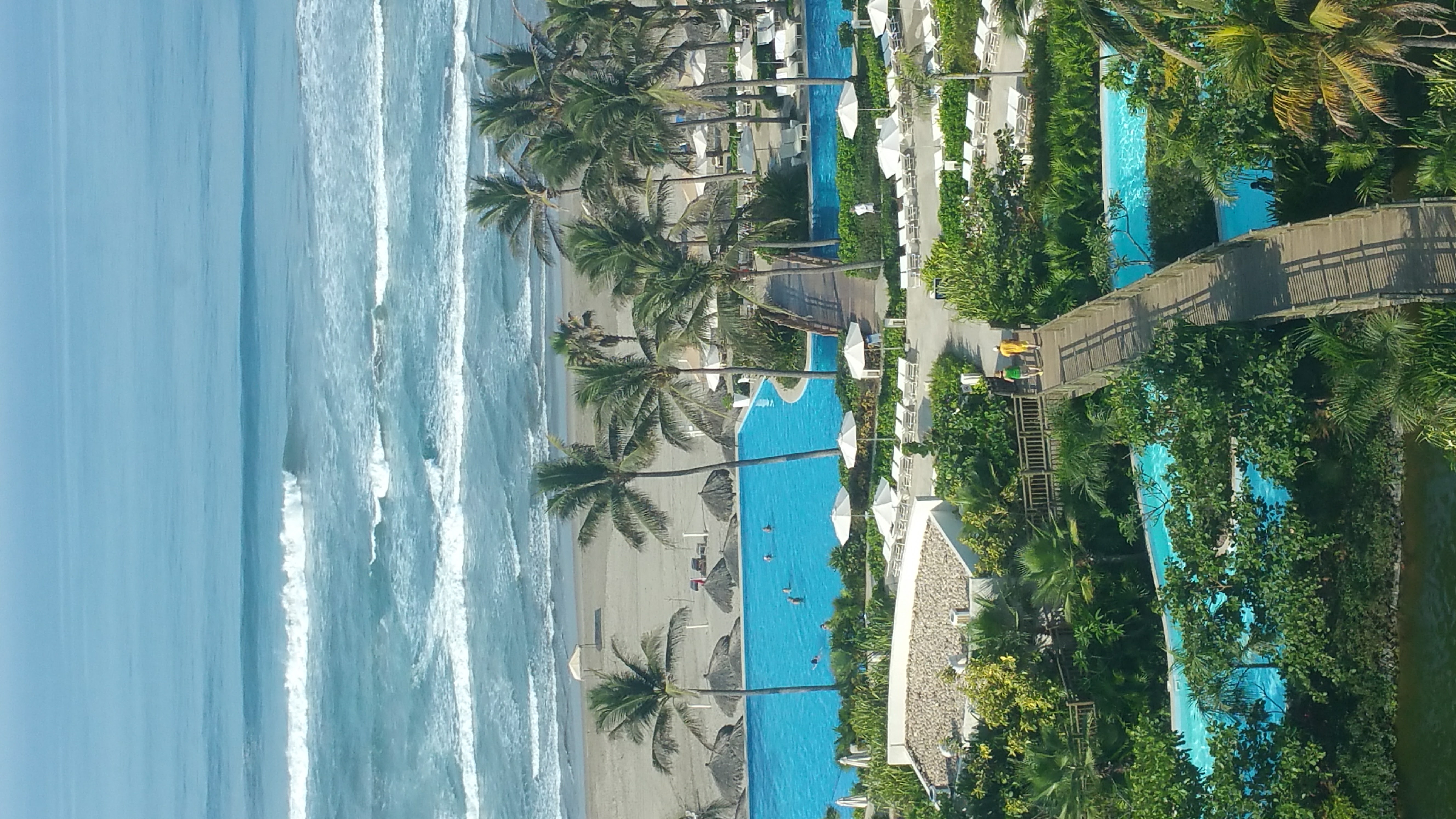 Loading Resort Image...